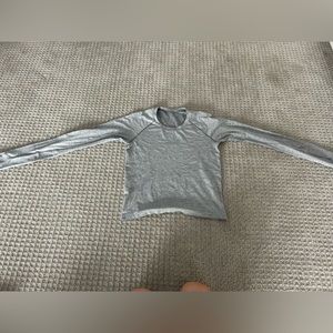 Lululemon long sleeve grey top size 8